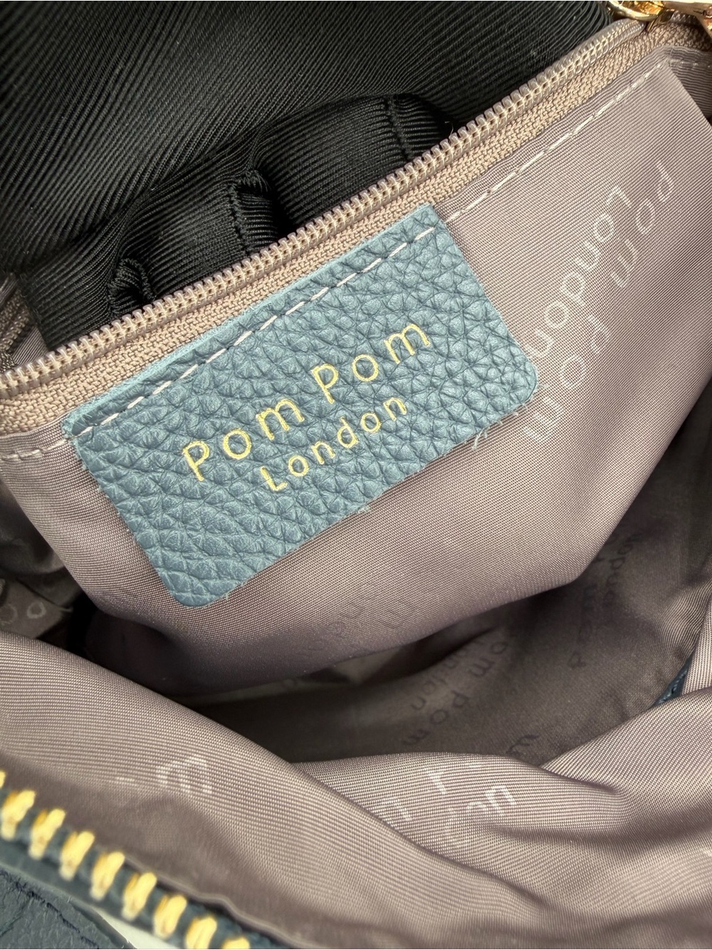 Pom Pom London City Slim Navy Pebbled Leather Crossbody & Shoulder Bag NWOT - Picture 10 of 10